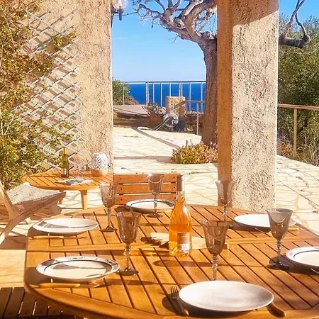 A Fautea, 8 Pers, Piscine Chauffee, Pieds Dans L'eau Villa