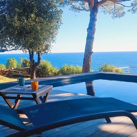 à Fautea, 8 Pers, Piscine Chauffée, Pieds Dans L'eau Villa Conca